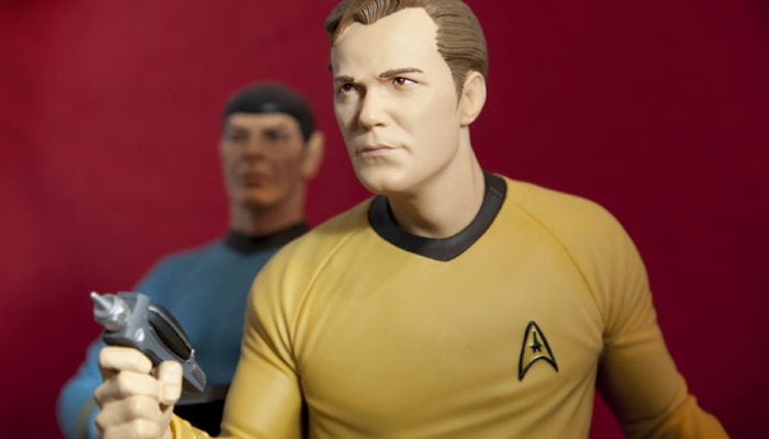 shatner-700x400