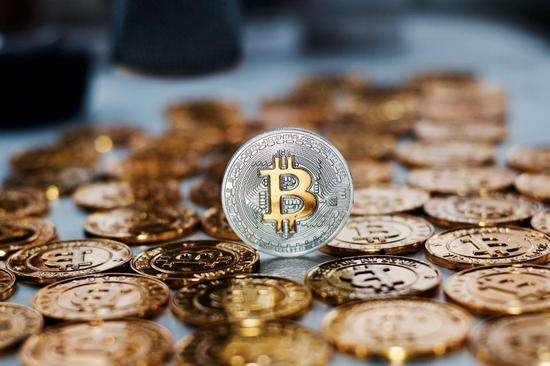 bitcoin221